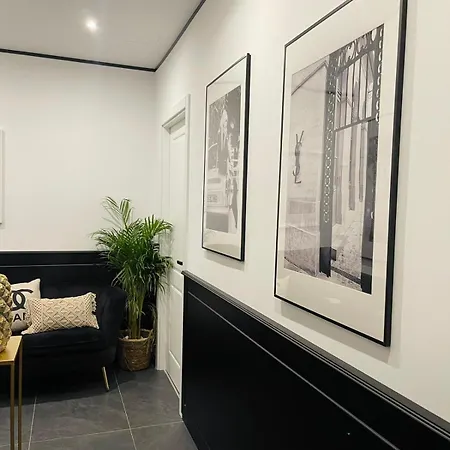 Pensión Mandarin Apulia